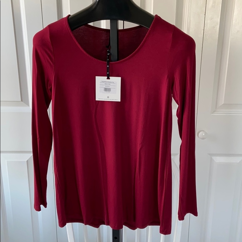 NWT Agnes & Dora Longsleeve Everyday Tee